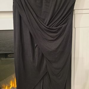 NWOT black Rudsak skirt
